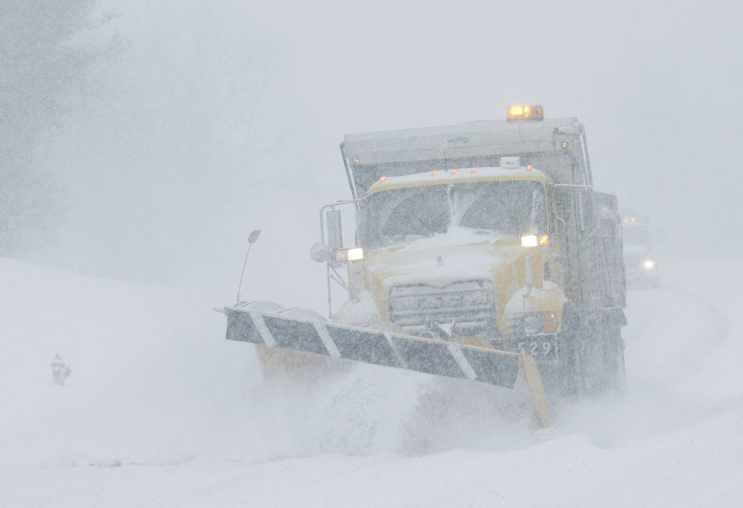 Focus remains on potential weekend storm; flurries possible tonight, tomorrow Focus remains on potential weekend storm; flurries possible tonight, tomorrow